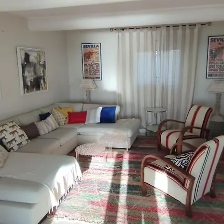 Villa Confortable En Bord De Avec Piscine Bandol